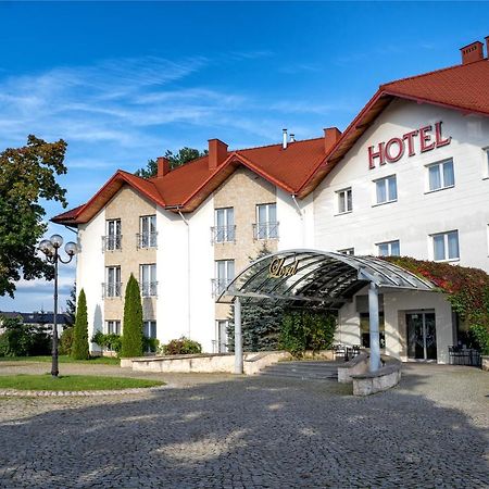 Hotel Lord Gorlice Bagian luar foto