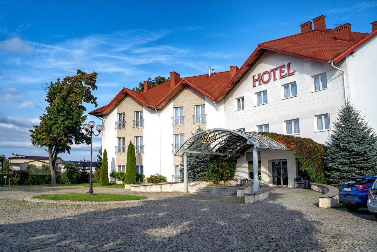 Hotel Lord Gorlice Bagian luar foto