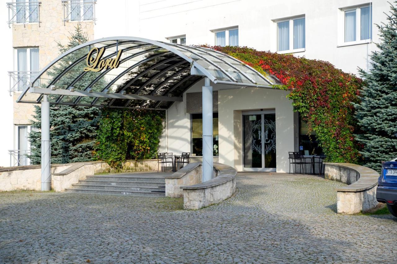 Hotel Lord Gorlice Bagian luar foto