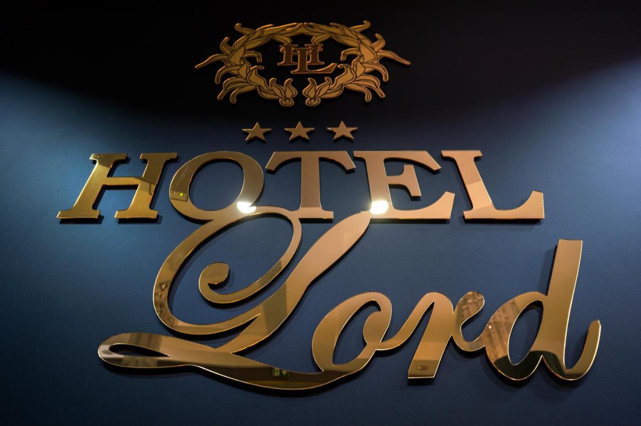 Hotel Lord Gorlice Bagian luar foto