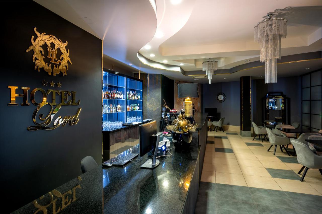 Hotel Lord Gorlice Bagian luar foto